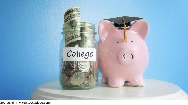 college savings jar next to a piggy bank