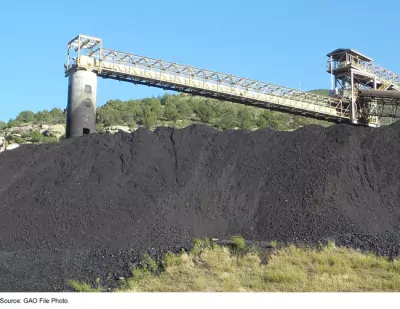 Photo of a coal-fired plant